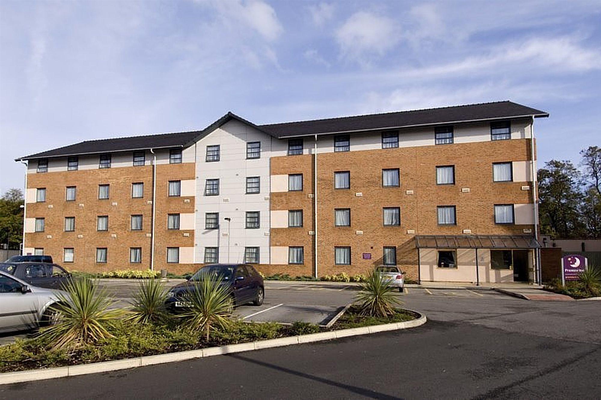 Premier Inn Manchester West Didsbury Esterno foto